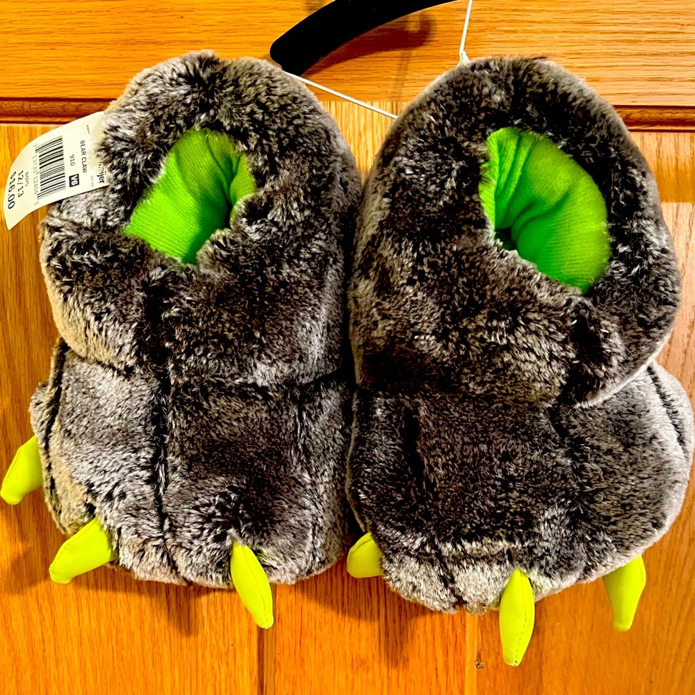 Little Boy Slippers.   Size 12/13.